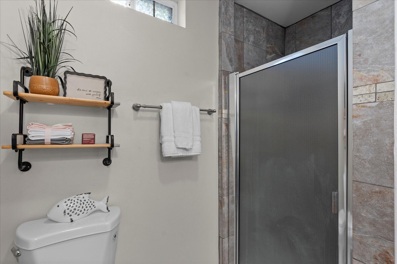 804 Dallas Road Chattanooga, TN 37405 - Photo 18 of 47 18-804 Dallas Rd-17