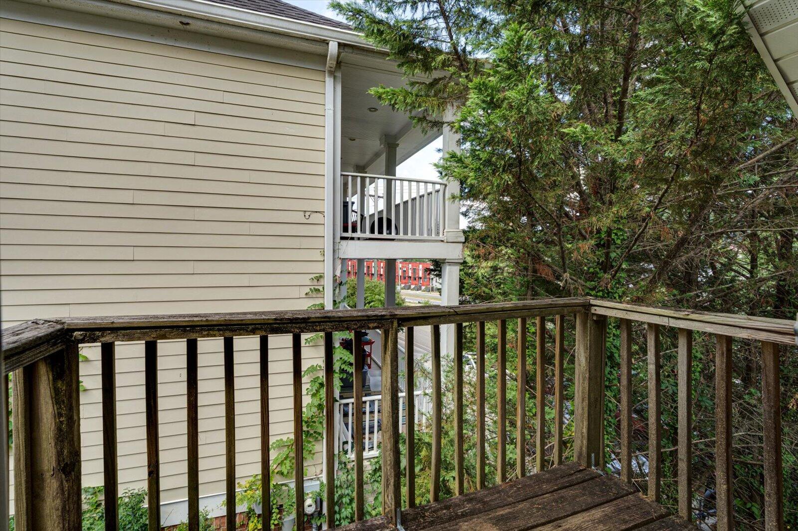 804 Dallas Road Chattanooga, TN 37405 - Photo 24 of 47 24-804 Dallas Rd-23