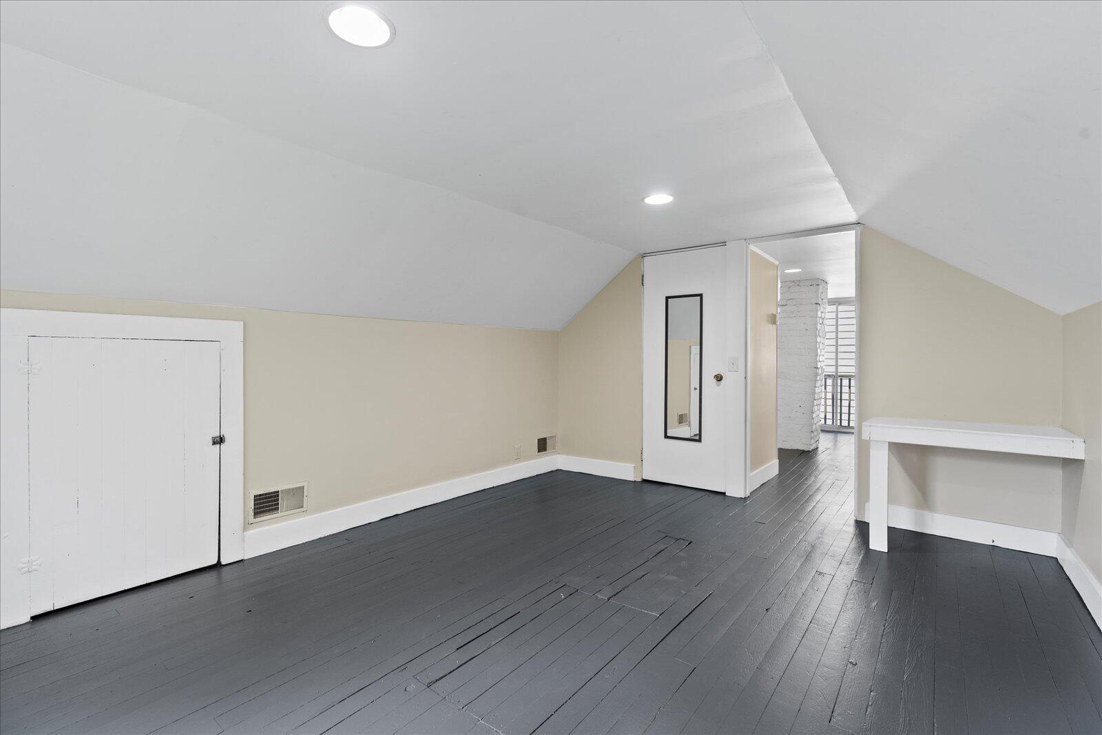 804 Dallas Road Chattanooga, TN 37405 - Photo 27 of 47 27-804 Dallas Rd-26