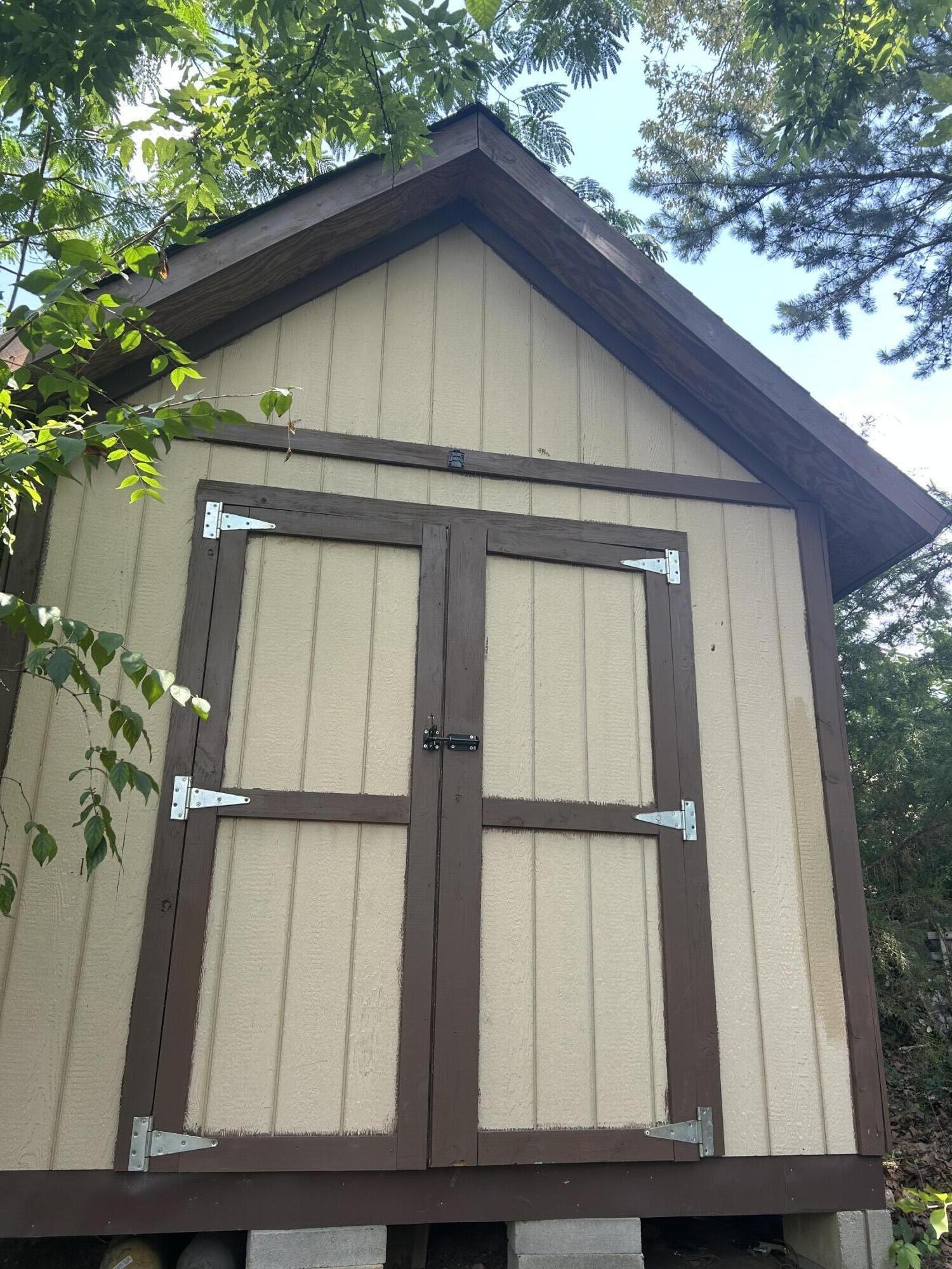 804 Dallas Road Chattanooga, TN 37405 - Photo 36 of 47 shed