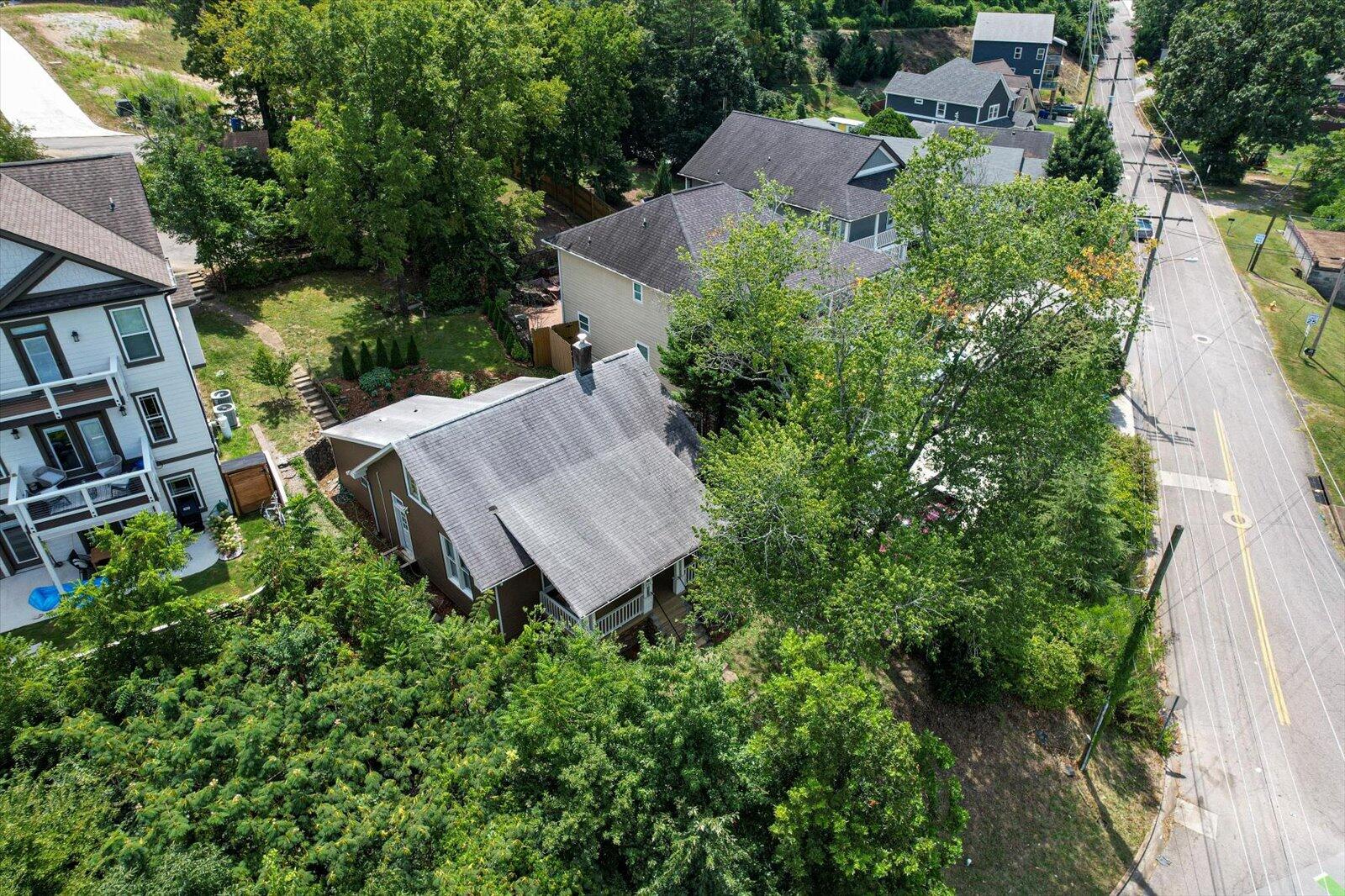 804 Dallas Road Chattanooga, TN 37405 - Photo 37 of 47 36-804 Dallas Rd-35