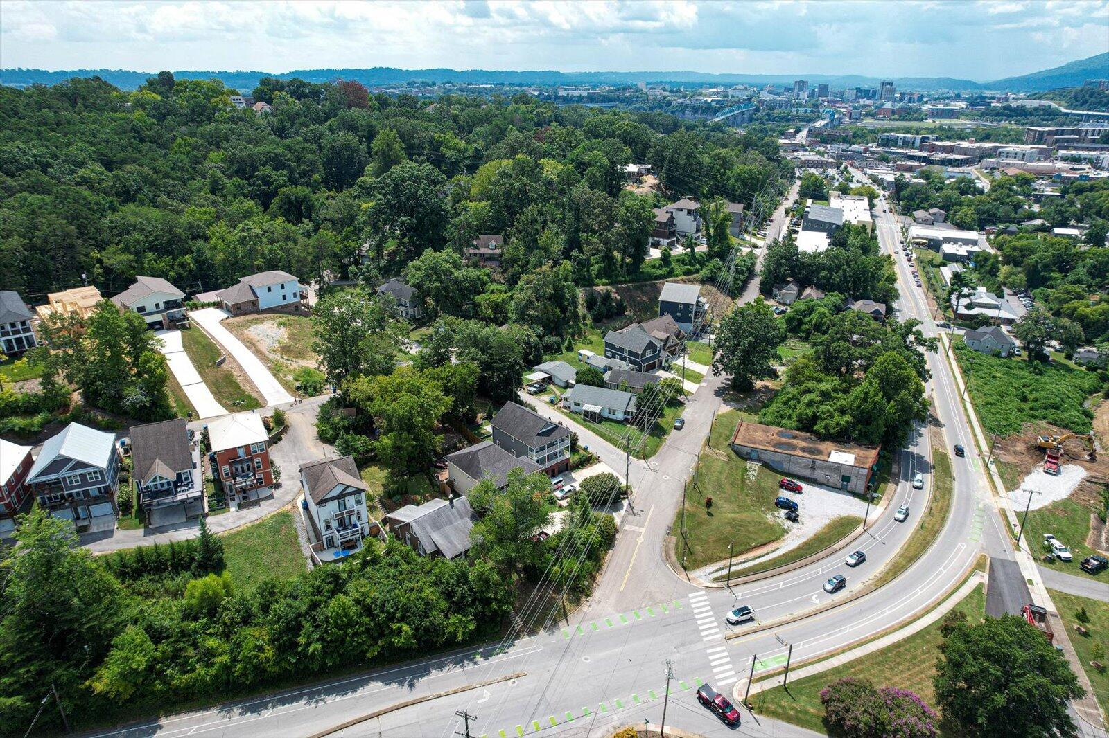 804 Dallas Road Chattanooga, TN 37405 - Photo 38 of 47 37-804 Dallas Rd-36