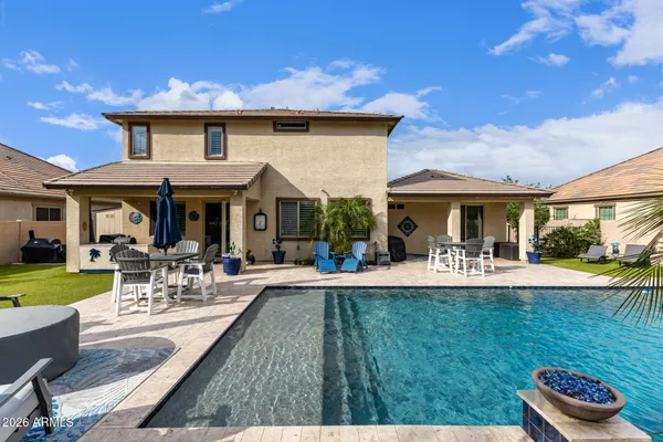 $925,000 | 535 East Jordan Drive, Gilbert, AZ 85297