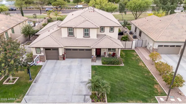 $925,000 | 535 East Jordan Drive, Gilbert, AZ 85297