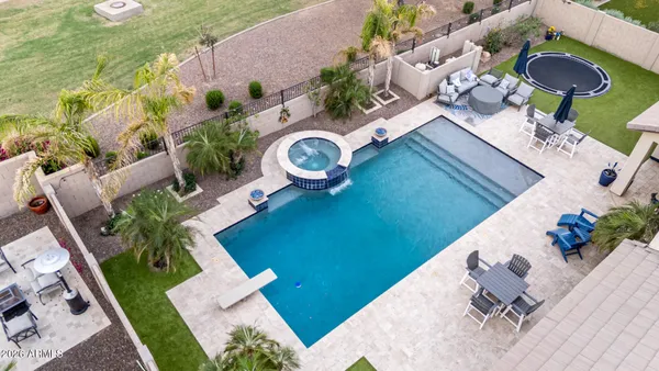 $925,000 | 535 East Jordan Drive, Gilbert, AZ 85297