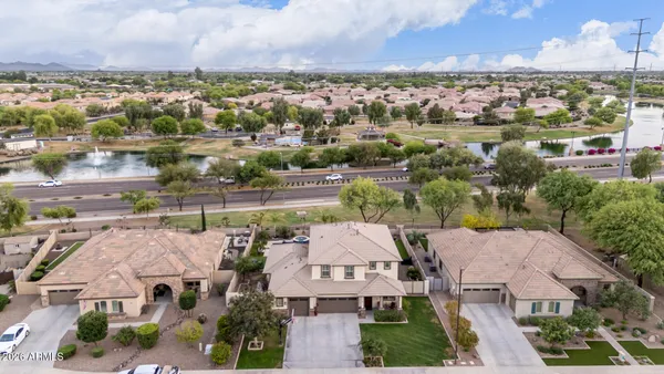 $925,000 | 535 East Jordan Drive, Gilbert, AZ 85297