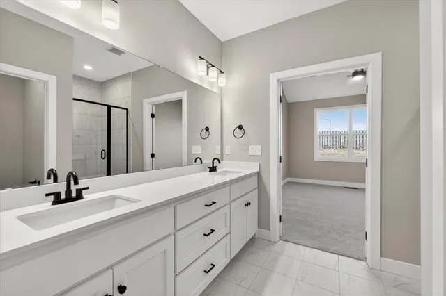 $489,927 | 25056 West 94th Terrace, Lenexa, KS 66227