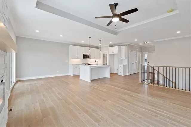 $489,927 | 25056 West 94th Terrace, Lenexa, KS 66227