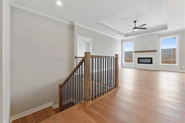 $489,927 | 25056 West 94th Terrace, Lenexa, KS 66227