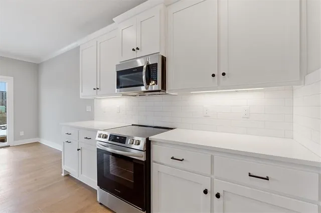 $489,927 | 25056 West 94th Terrace, Lenexa, KS 66227