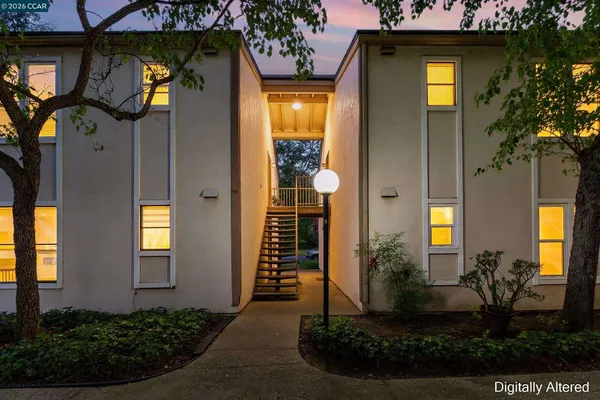 $390,000 | 375 Camelback Road, Unit 4, Pleasant Hill, CA 94523