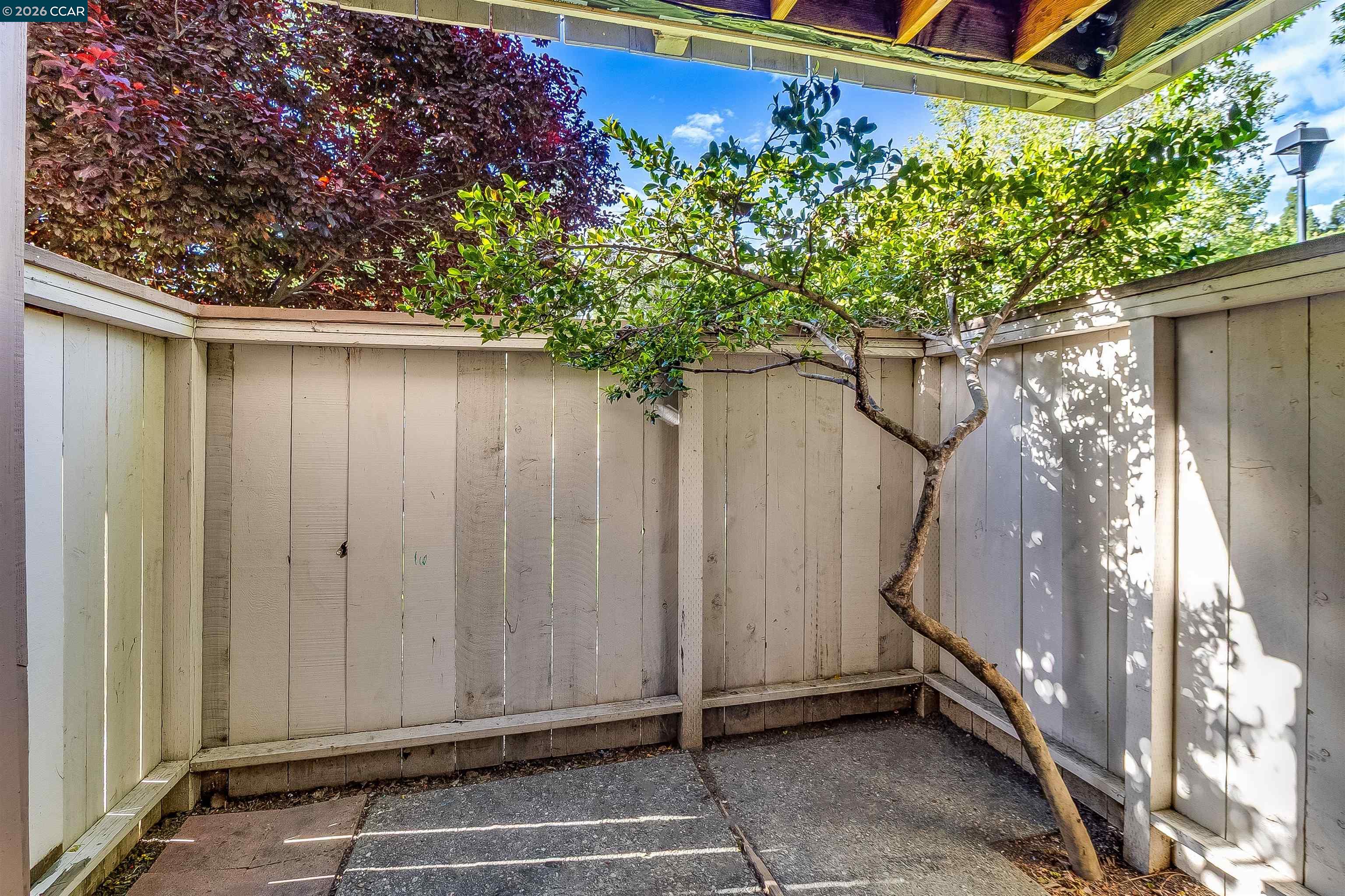 375 Camelback Road, Unit 4 Pleasant Hill, CA 94523 - Photo 23 of 49