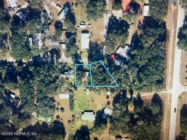 $70,000 | 116 Magnolia Drive, Satsuma, FL 32189