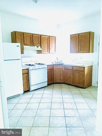 $1,500 | 805 Brooks Lane, Unit 2, Baltimore, MD 21217