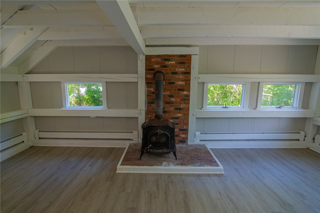 376 Shore Road Westerly, RI 02891 - Photo 12 of 32