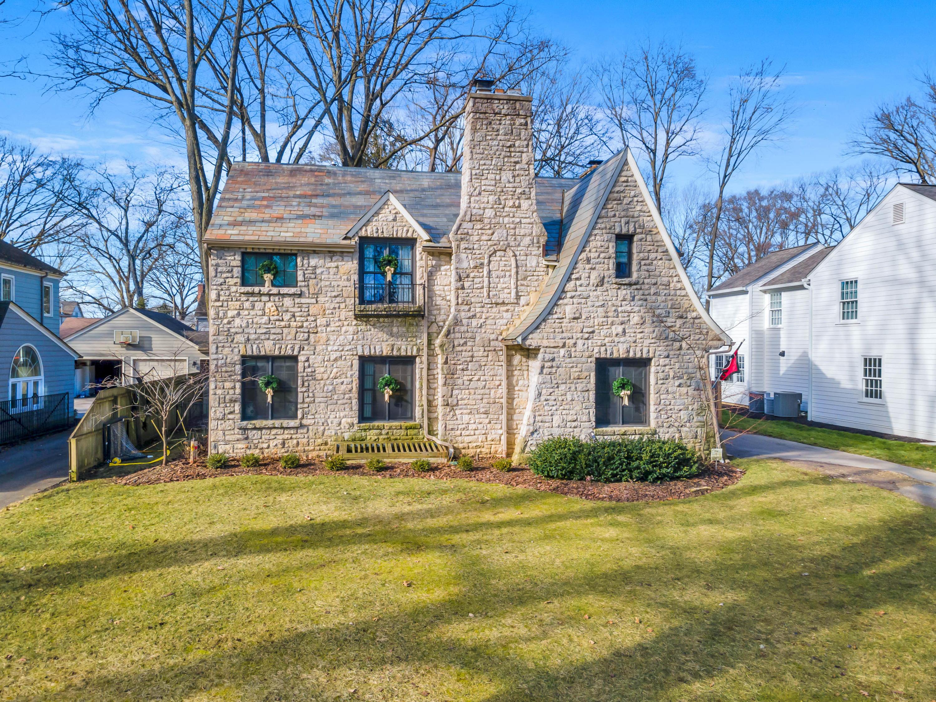 2661 Berwyn Road Columbus, OH 43221 - Photo 27 of 29