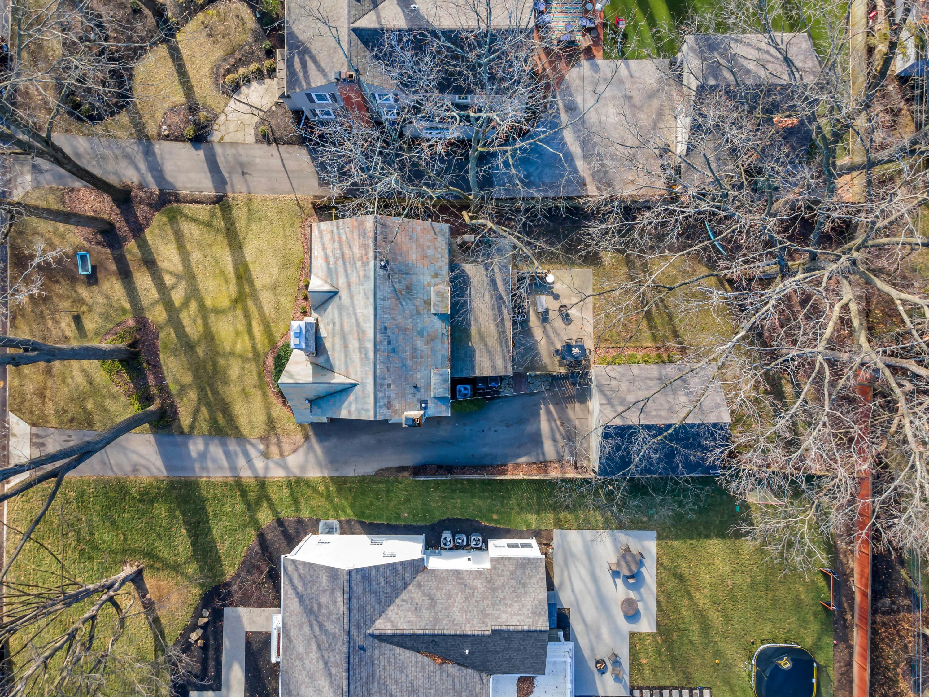 2661 Berwyn Road Columbus, OH 43221 - Photo 28 of 29