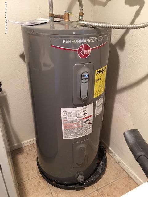 4165 North Pima Way Rimrock, AZ 86335 - Photo 22 of 22 Water heater
