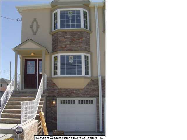 52 Mill Road Staten Island, NY 10306 - Photo 1 of 5 Primary Photo