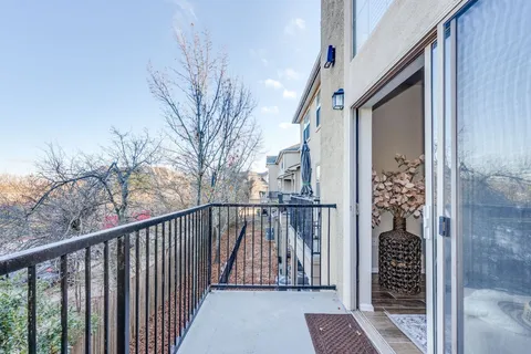 $375,000 | 11203 Ranch Road 2222, Unit 901, Austin, TX 78730