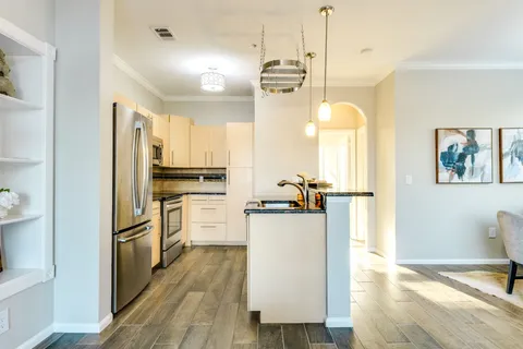 $374,999 | 11203 Ranch Road 2222, Unit 901, Austin, TX 78732