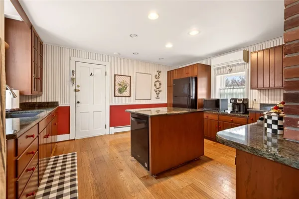 $449,900 | 9111 Highway 5, West Bloomfield, NY 14469