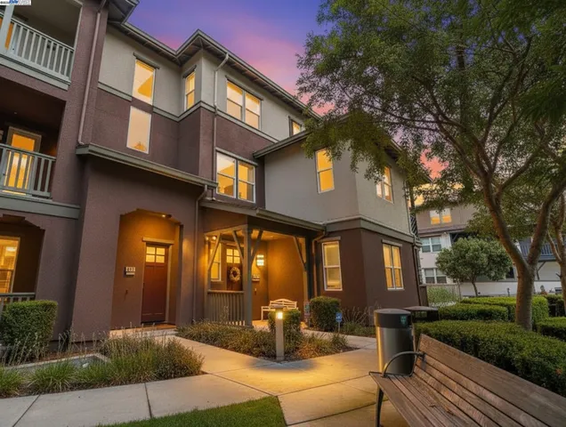 a view of a building with a fountain
