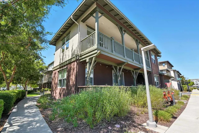 $1,178,000 | 477 Mitchell Avenue, Alameda, CA 94501