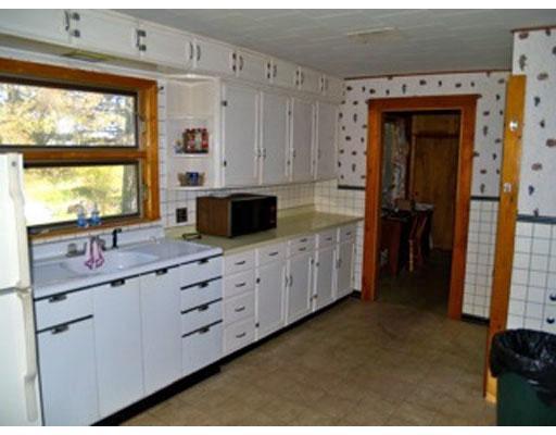 952 Main Street Winn, ME 04495 - Photo 4 of 25 Kitchen.