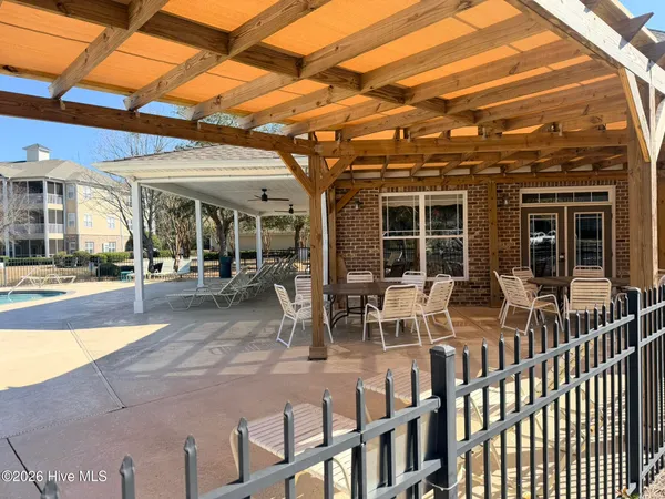 $1,675 | 221 Woodlands Way, Unit 16, Calabash, NC 28467