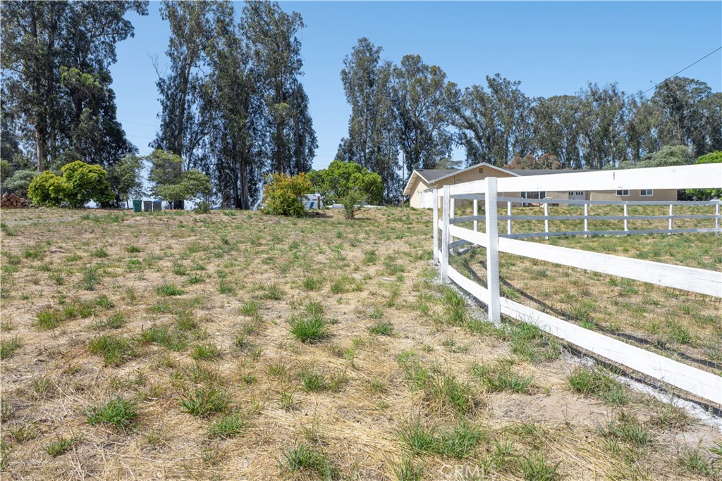 688 Ralcoa Way Arroyo Grande, CA 93420 - Photo 31 of 38