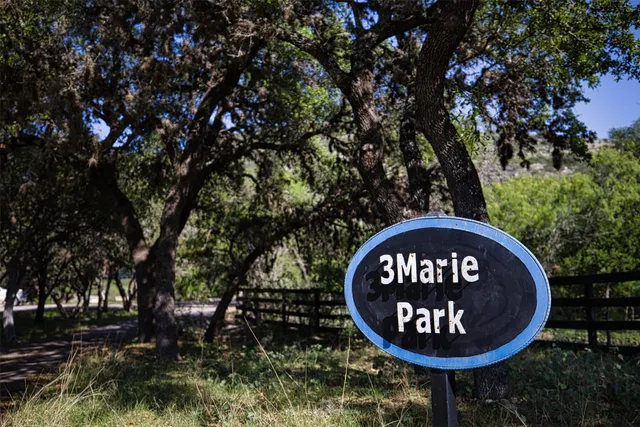 $1,295,000 | 11 Stepping Stone Lane, Concan, TX 78838