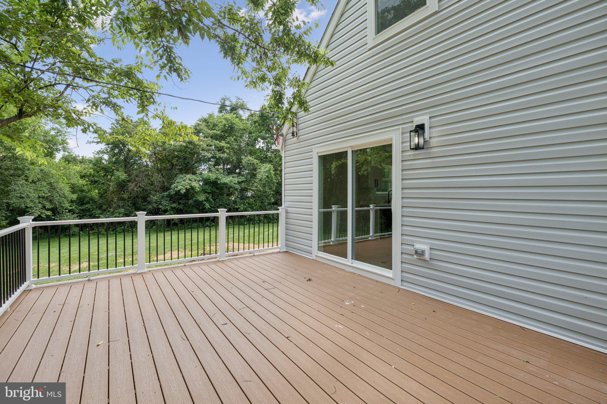 4509 Catlett Road Midland, VA 22728 - Photo 30 of 36 side porch off kitchen trex