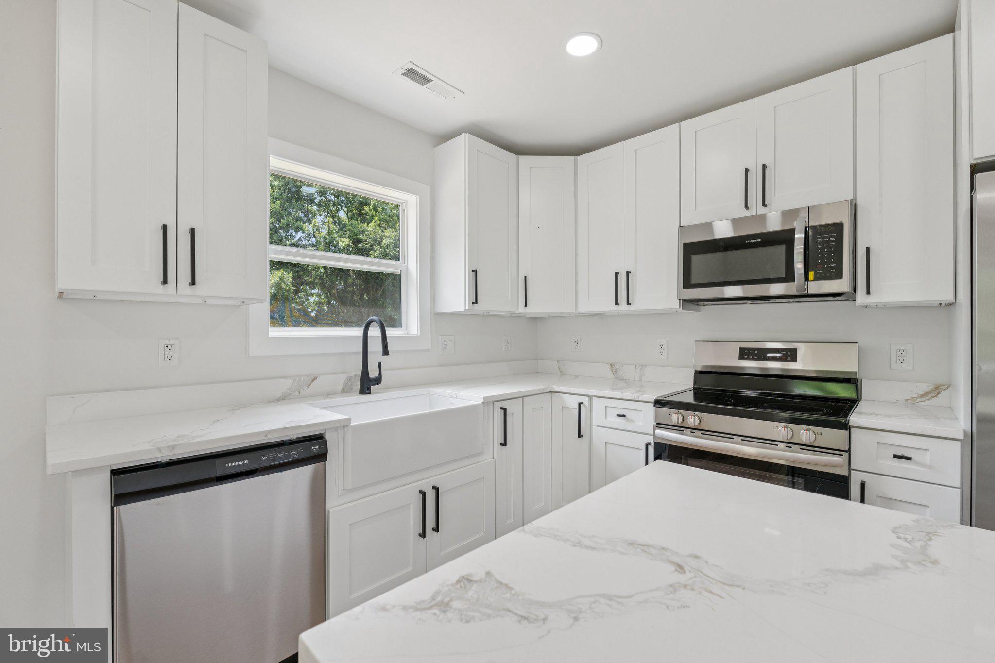 4509 Catlett Road Midland, VA 22728 - Photo 4 of 36 renovated upgraded kitchen