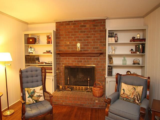1104 Country Ridge Drive Raleigh, NC 27609 - Photo 10 of 24 Family Room