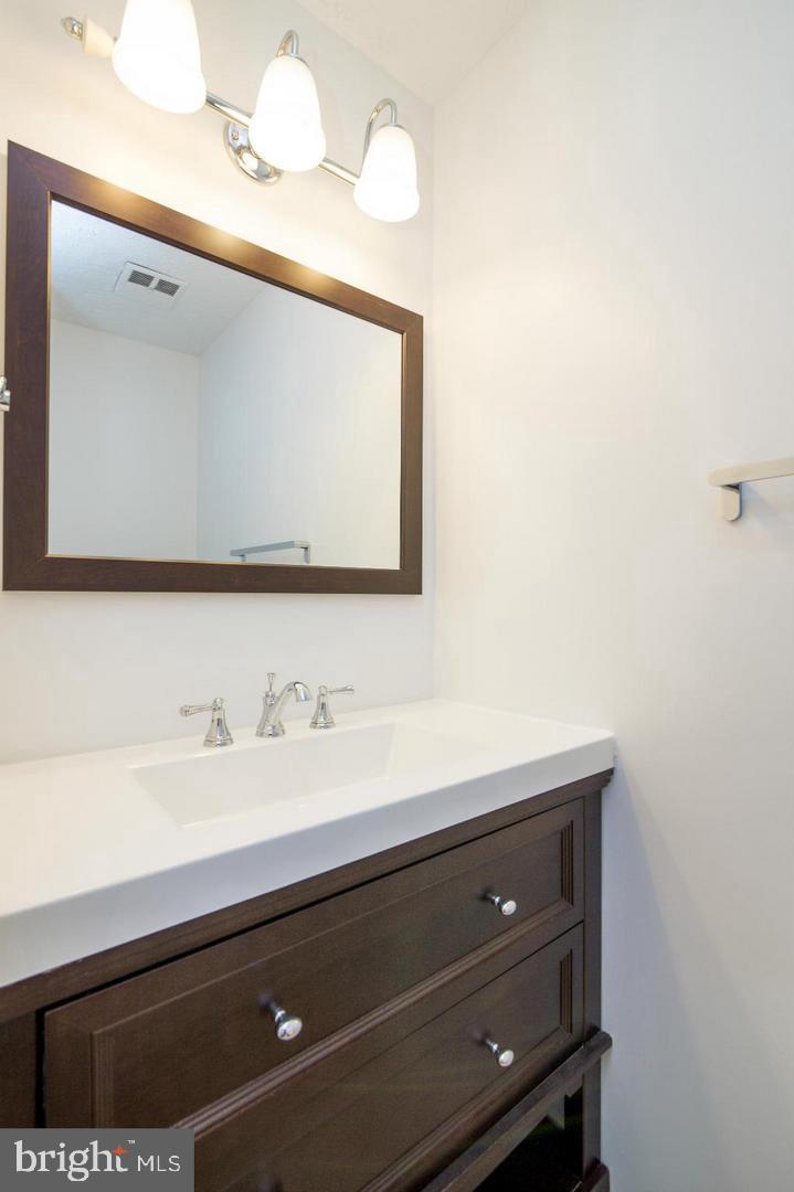 14510 Mayfair Drive Laurel, MD 20707 - Photo 17 of 30 Powder Room