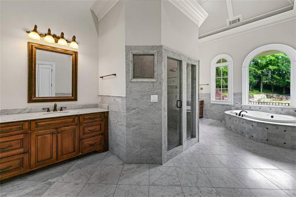 453 Londonberry Road Northwest Atlanta, GA 30327 - Photo 19 of 43 Gallery Image 19