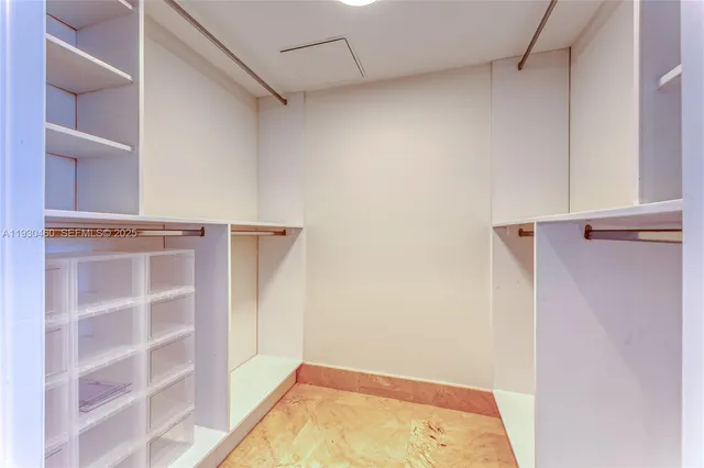 $2,299,000 | 1830 South Ocean Drive, Unit 4601, Hallandale Beach, FL 33009