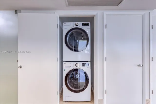 $2,299,000 | 1830 South Ocean Drive, Unit 4601, Hallandale Beach, FL 33009