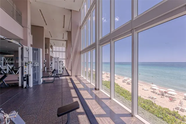 $2,299,000 | 1830 South Ocean Drive, Unit 4601, Hallandale Beach, FL 33009