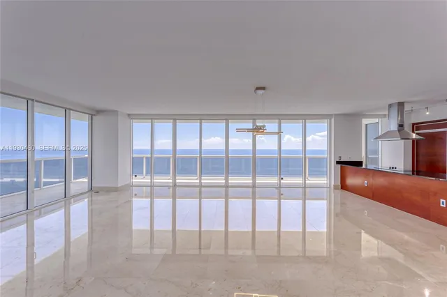 $2,299,000 | 1830 South Ocean Drive, Unit 4601, Hallandale Beach, FL 33009