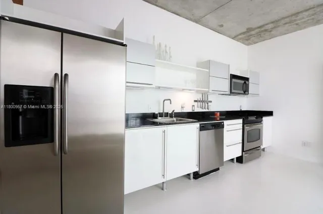 $314,999 | 690 Southwest 1st Court, Unit 1227, Miami, FL 33130