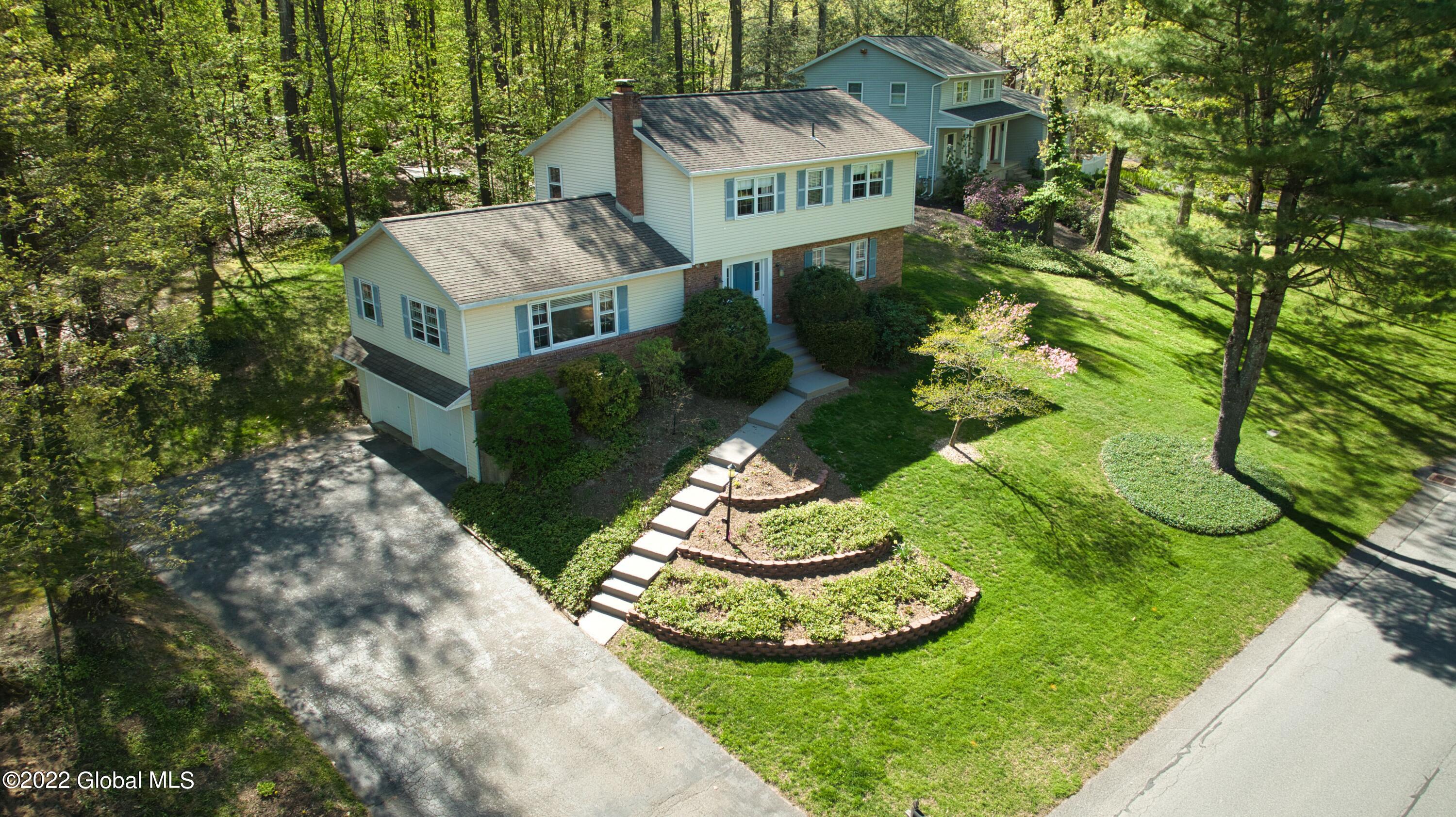 2266 Pine Ridge Road Niskayuna, NY 12309 - Photo 63 of 75 DJI_0009
