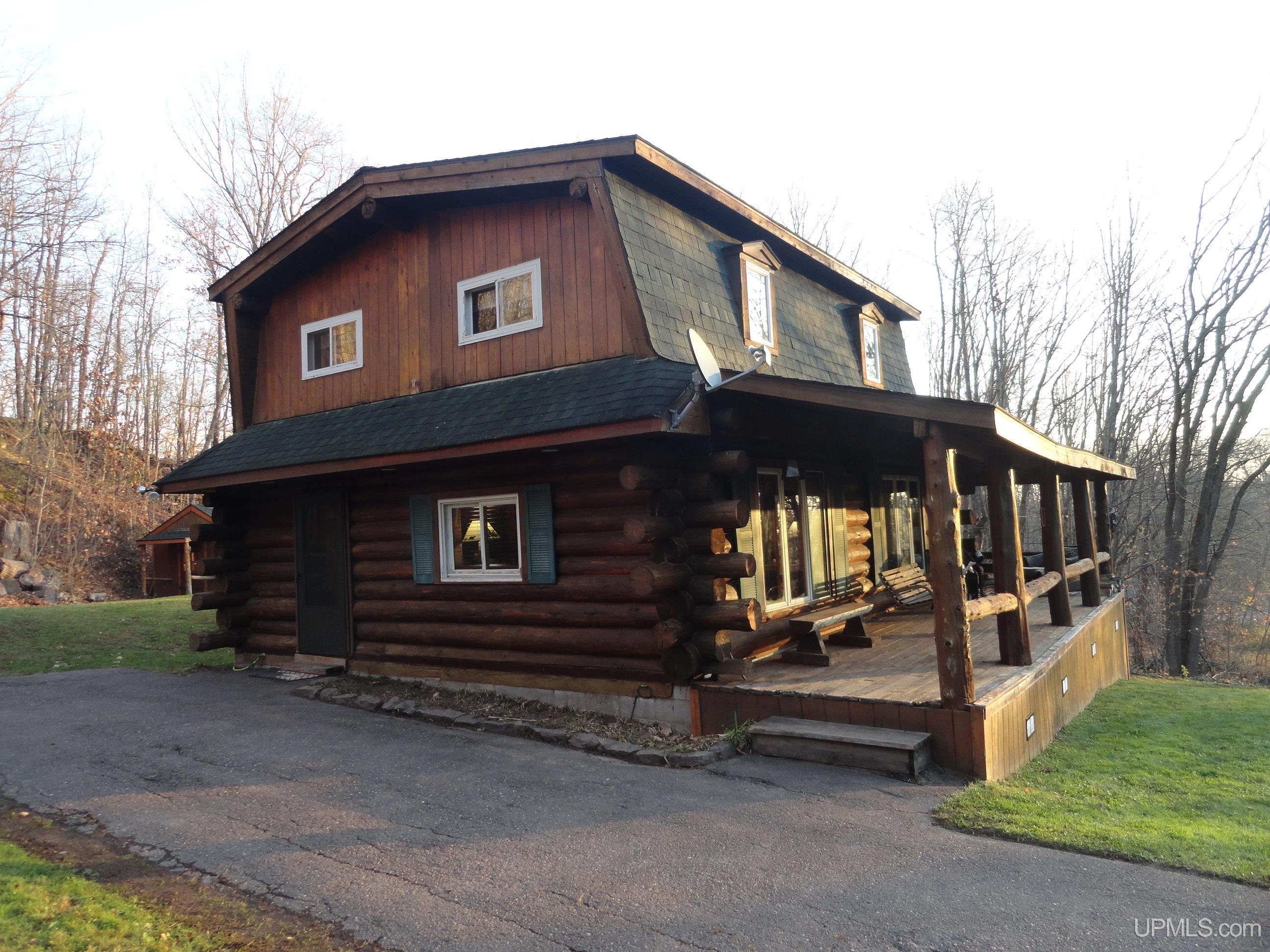 17524 Victoria Dam Road Rockland, MI 49960 - Photo 1 of 27