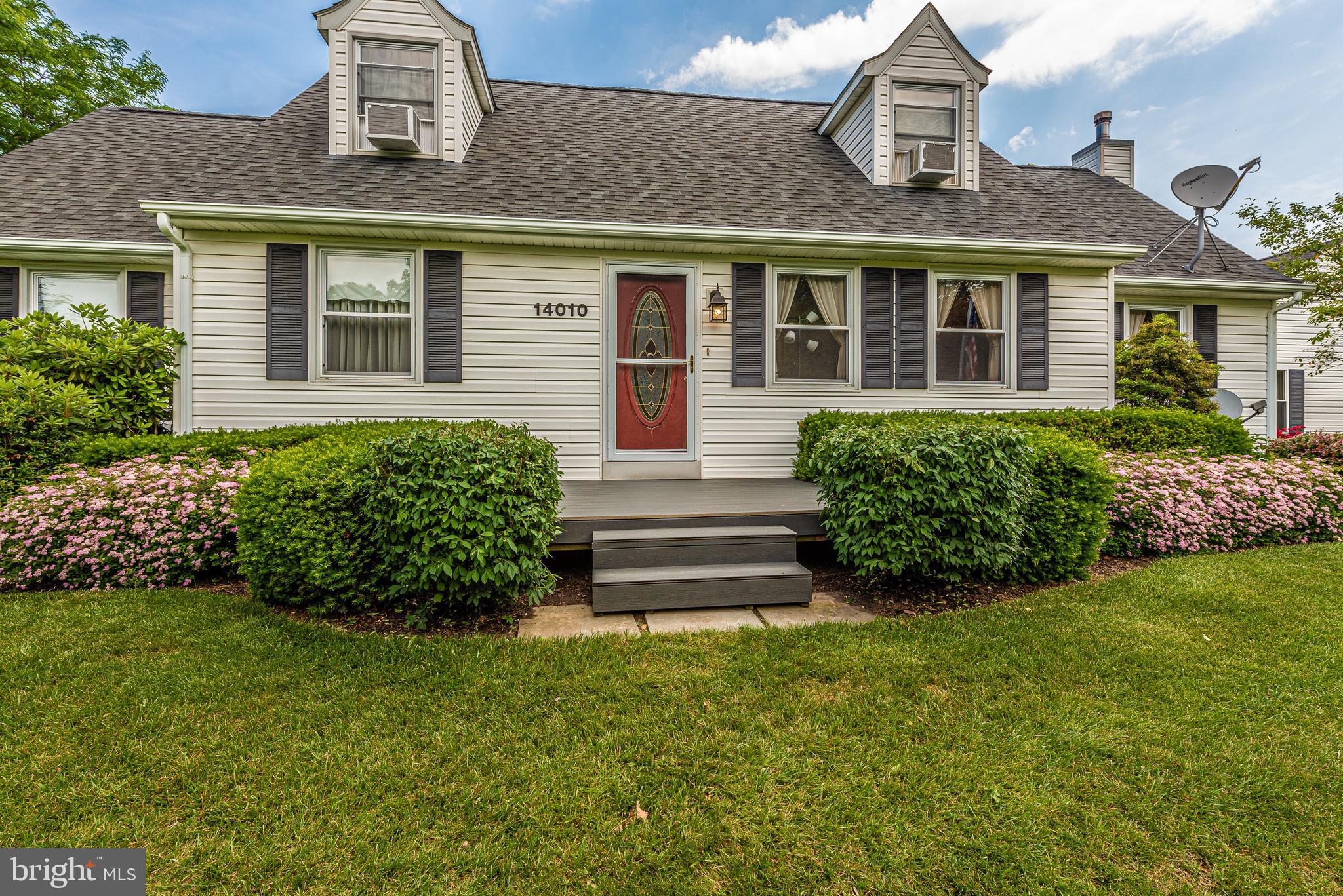14010 Harrisville Road Mount Airy, MD 21771 - Photo 11 of 62 Trex front porch, extensive landscaping