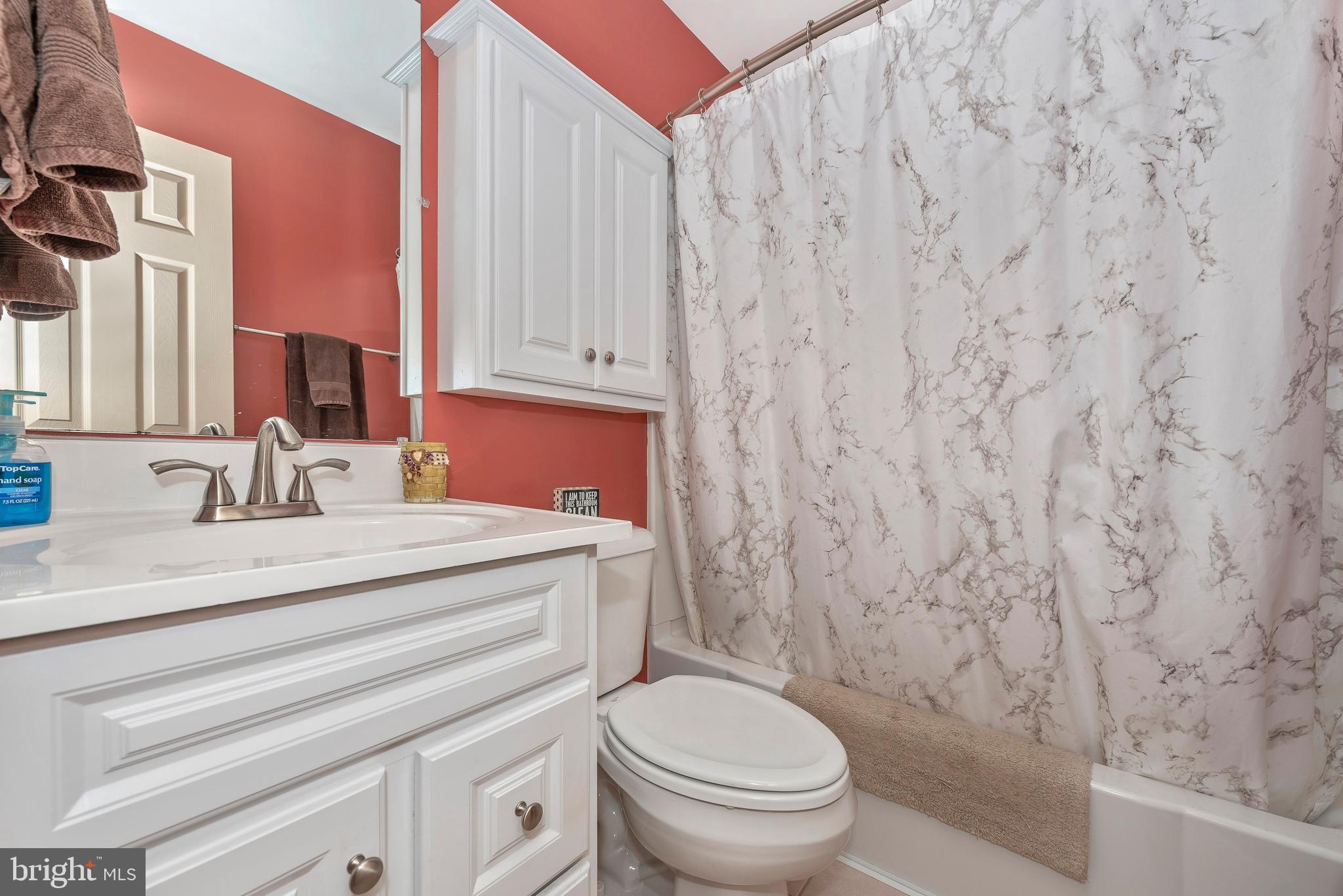 14010 Harrisville Road Mount Airy, MD 21771 - Photo 30 of 62 Hall Bath