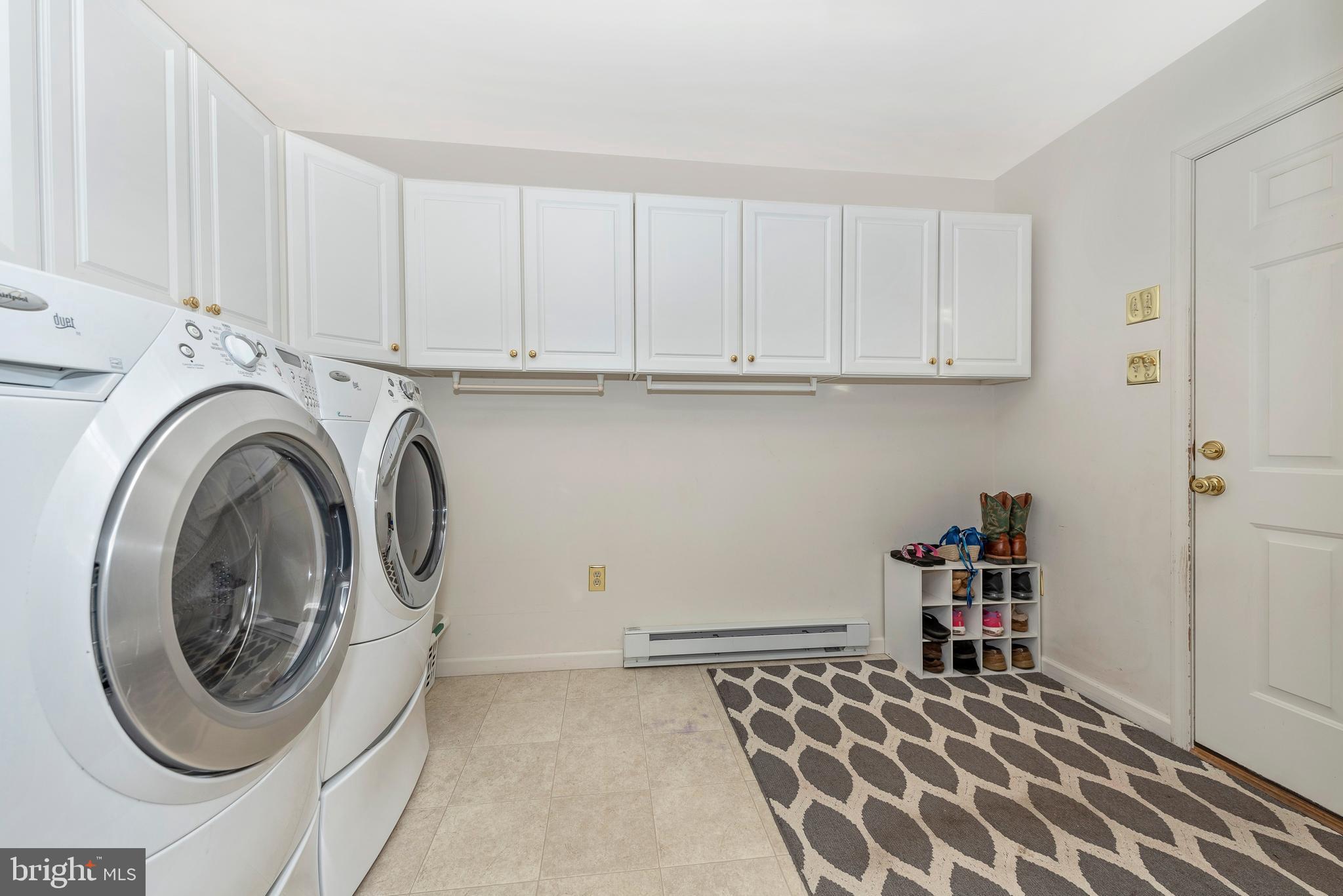 14010 Harrisville Road Mount Airy, MD 21771 - Photo 32 of 62 Laundry and mud room