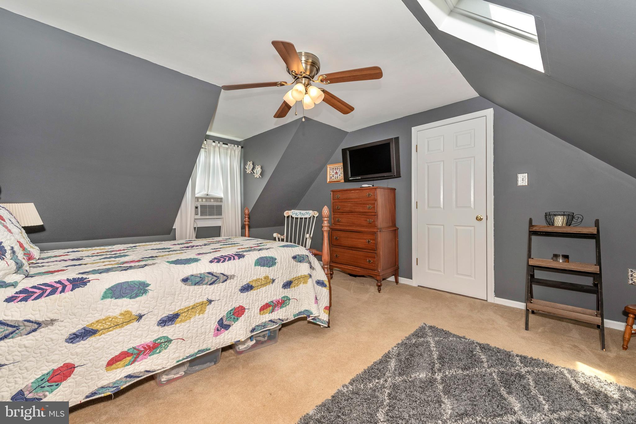 14010 Harrisville Road Mount Airy, MD 21771 - Photo 37 of 62 3rd bedroom