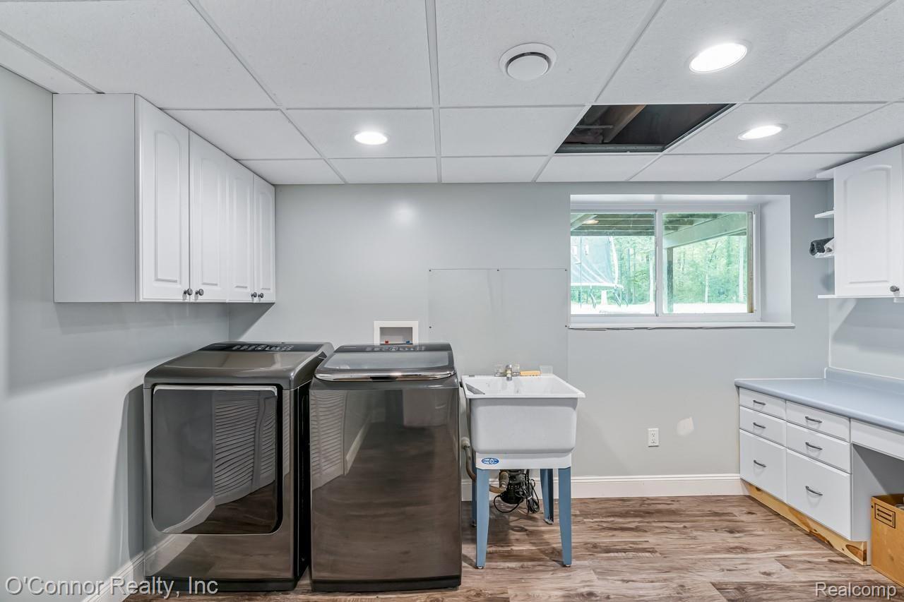 698 Allen Road Smiths Creek, MI 48074 - Photo 21 of 27 689 Allen-21.jpg