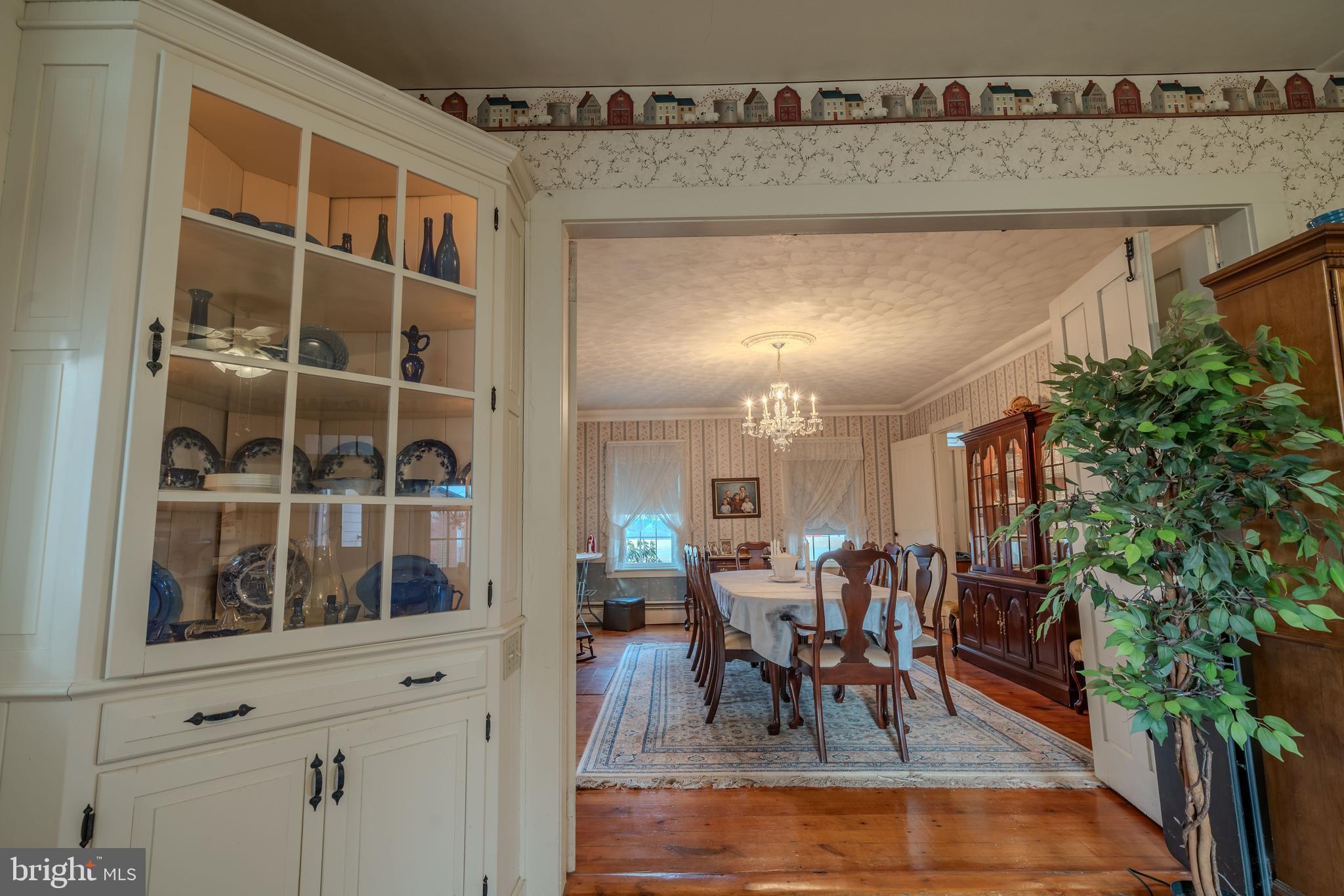155 Shady Hill Road Milton, PA 17847 - Photo 50 of 70 a dining room with furniture and a potted plant